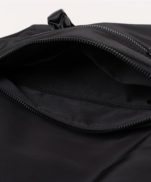 dictionary(ディクショナリー)の「【 KANGOL Black series / カンゴール 】 5pocket Small Shoulder BAG(ショルダーバッグ・メンズ・ブラック・FREE)」の4枚目の写真