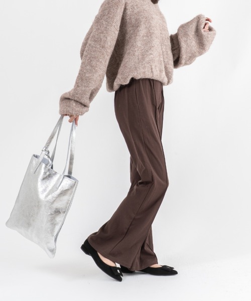 andrea cardone(アンドレアカルドネ)の「【andrea cardone/アンドレアカルドネ】レザー メタリック トートバッグ ミニポーチ付き イタリア製(トートバッグ・レディース・シルバー・FREE)」の9枚目の写真