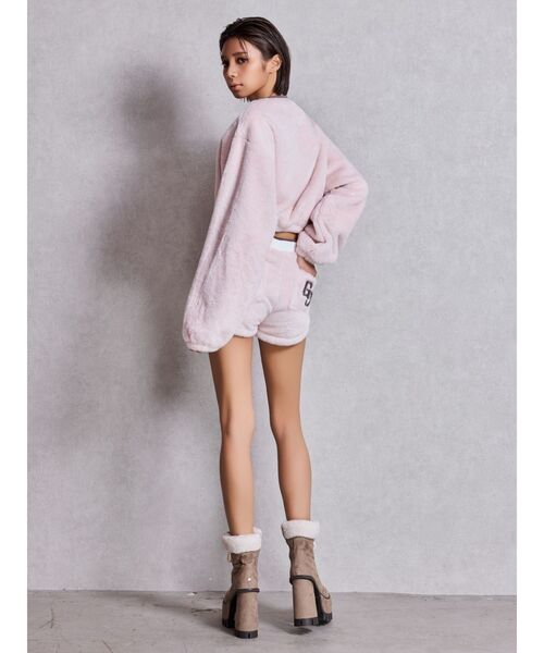 GYDA(ジェイダ)の「GG ECO FURショートトップス(Tシャツ/カットソー・レディース・ピンク/ベージュ/オフホワイト/ブラック・FREE)」の13枚目の写真