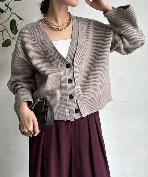 DouDou（ドゥドゥ）の「【WEB限定】レイヤードリブVネックカーディガン（カーディガン/ボレロ・レディース・ベージュ/グレー/ブラック・FREE）」の18枚目の写真