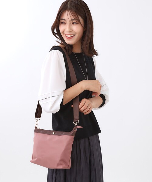 Reflect（リフレクト）の「【しっかり収納／小旅行に◎／インナーバッグ入り／ショルダー付き】3WAYデザインバッグ（ショルダーバッグ・レディース・ベージュ/ピンク系/ブラック・00）」の11枚目の写真