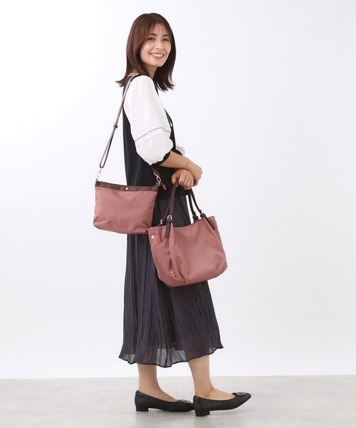 Reflect（リフレクト）の「【しっかり収納／小旅行に◎／インナーバッグ入り／ショルダー付き】3WAYデザインバッグ（ショルダーバッグ・レディース・ベージュ/ピンク系/ブラック・00）」の12枚目の写真