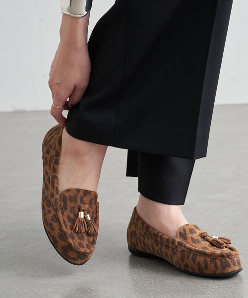 LE TALON(ルタロン)の「レザーファータッセルモカシン(モカシン/デッキシューズ・レディース・ブラウン系その他/タン/ブラック・25cm/24.5cm/24cm/23.5cm/22.5cm/22cm/23cm)」の19枚目の写真