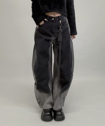 FOLLOWIN | 2color/キーホルダー付き/グラデーションカーブシルエットデニム(デニムパンツ)