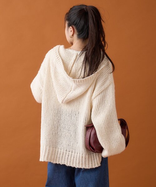 CIAOPANIC TYPY(チャオパニックティピー)の「メランジVネックニットフーディー(ニット/セーター・レディース・サックスブルー/イエロー/チャコールグレー/オフホワイト/ピンク・ONE SIZE)」の13枚目の写真