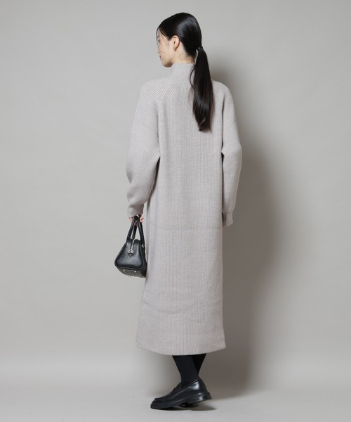 NANO universe（ナノユニバース）の「釦ディティールニットワンピース（ワンピース・レディース・グレー/ベージュ/ネイビー・FREE）」の8枚目の写真