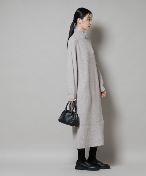 NANO universe（ナノユニバース）の「釦ディティールニットワンピース（ワンピース・レディース・グレー/ベージュ/ネイビー・FREE）」の9枚目の写真