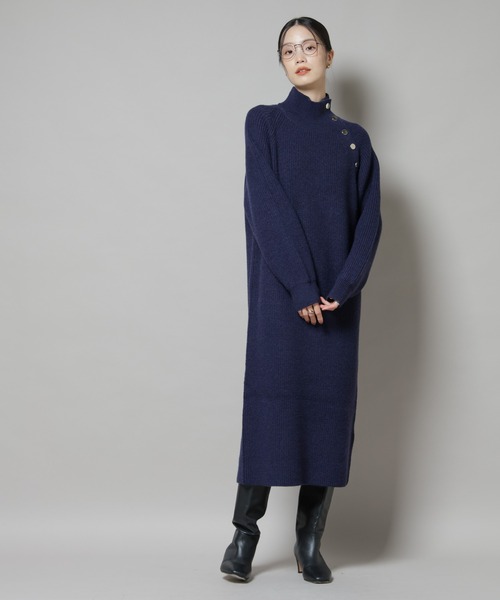 NANO universe（ナノユニバース）の「釦ディティールニットワンピース（ワンピース・レディース・グレー/ベージュ/ネイビー・FREE）」の17枚目の写真