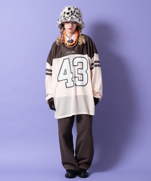 a.p.o.v.(エーピーオービー)の「a.p.o.v. ナンバリング&ロゴ刺繍ラインアームメッシュコンビゲームジャージ(Tシャツ/カットソー・メンズ・ベージュ/カーキ・ONESIZE)」の6枚目の写真