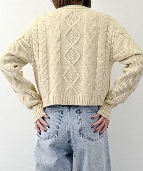 STYLEBLOCK（スタイルブロック）の「ケーブルニットカーディガン（カーディガン/ボレロ・レディース・チャコールグレー/ホワイト系その他/レッド/ブラウン・M）」の7枚目の写真