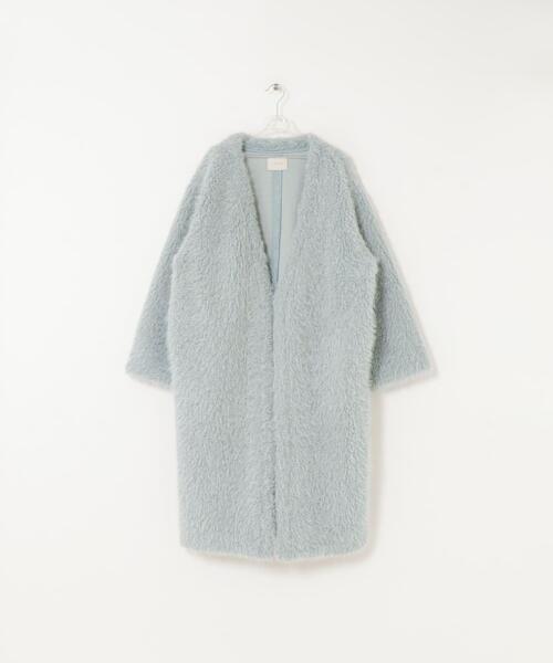 LAATO(ラート)の「long boa coat(その他アウター・レディース・ライトブルー/ライトカーキ・FREE)」の2枚目の写真