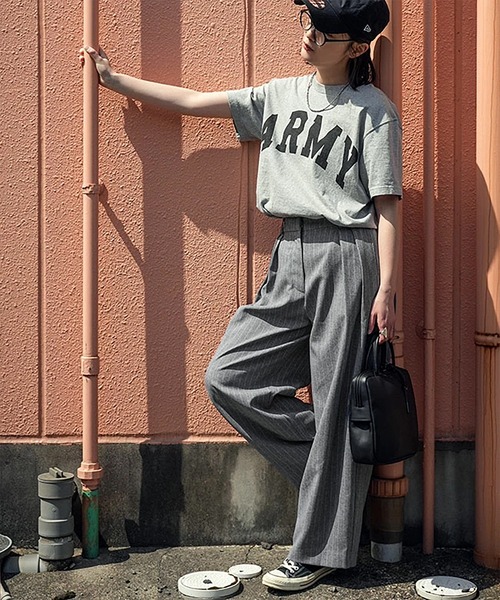 SOLAMONAT LARME(ソラモナラーム)の「ストライプパンツ(その他パンツ・レディース・ブラック/チャコール/グレー・38/40)」の2枚目の写真