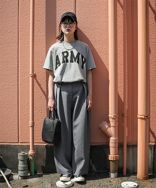 SOLAMONAT LARME(ソラモナラーム)の「ストライプパンツ(その他パンツ・レディース・ブラック/チャコール/グレー・38/40)」の9枚目の写真