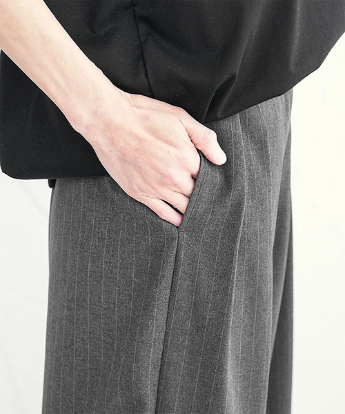 SOLAMONAT LARME(ソラモナラーム)の「ストライプパンツ(その他パンツ・レディース・ブラック/チャコール/グレー・38/40)」の15枚目の写真