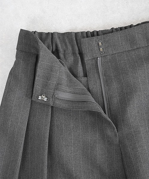 SOLAMONAT LARME(ソラモナラーム)の「ストライプパンツ(その他パンツ・レディース・ブラック/チャコール/グレー・38/40)」の18枚目の写真