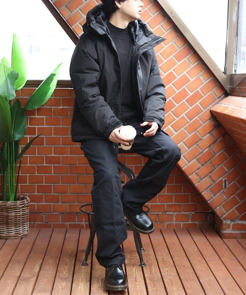 ８(eight)（エイト）の「中綿 切替ジャケット（ダウンジャケット/コート・メンズ・チャコール/ベージュ/ブラック・MEDIUM/X-LARGE/LARGE）」の6枚目の写真