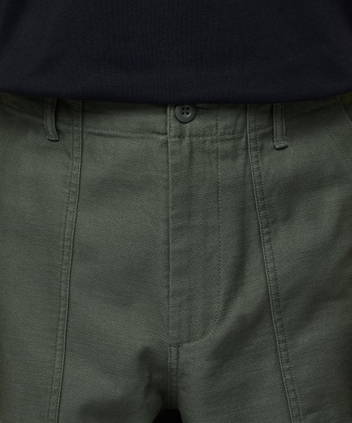 MUSINSA STANDARD（ムシンサスタンダード）の「ワイドレプリカファティーグパンツ[カーキ]（その他パンツ・メンズ・その他・26/33/34/36/38/40/42/27/28/29/30/31/32）」の5枚目の写真