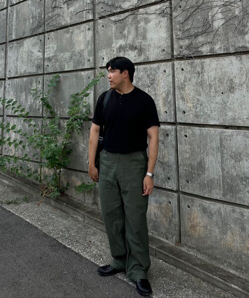MUSINSA STANDARD（ムシンサスタンダード）の「ワイドレプリカファティーグパンツ[カーキ]（その他パンツ・メンズ・その他・26/33/34/36/38/40/42/27/28/29/30/31/32）」の21枚目の写真