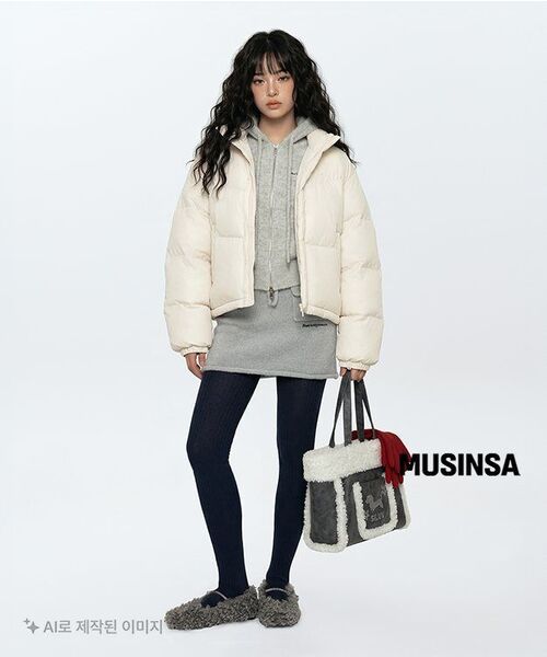 SINOON(シヌーン)の「Puffer Jacket (Ivory)(ダウンジャケット/コート・レディース・アイボリー・FREE)」の4枚目の写真