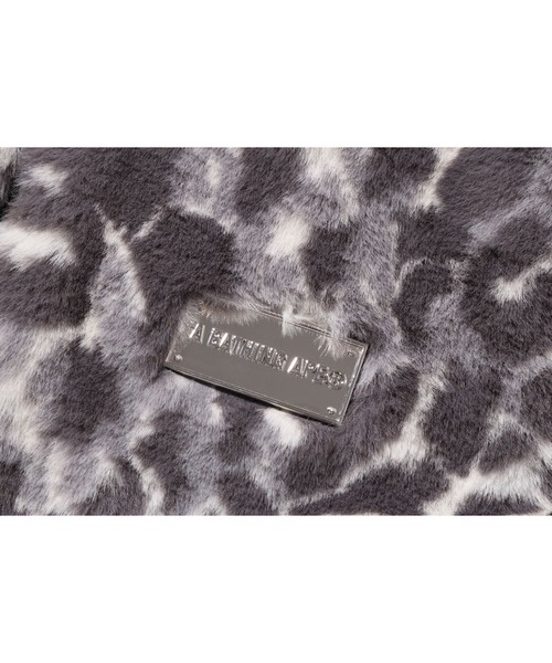 A BATHING APE（アベイシングエイプ）の「WILD LEOPARD PATTERN FAUX FUR SHARK FULL ZIP JACKET（ブルゾン・メンズ・グレー/ベージュ・MEDIUM/LARGE/SMALL/X-LARGE）」の9枚目の写真