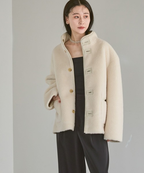 A part by（アパートバイ）の「LANEIGEリバーコート（その他アウター・レディース・ブラック/ライトベージュ・FREE）」の2枚目の写真