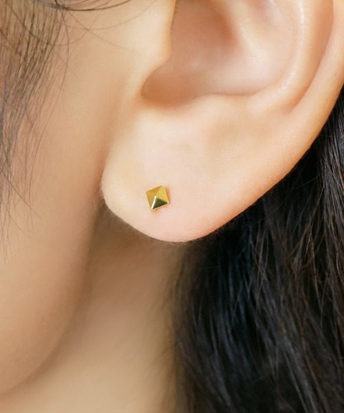 TAKE-UP（テイクアップ）の「[ セカンドピアス]K18 スタッズピアス( 4mm)（ピアス（両耳用）・レディース・イエローゴールド・FREE）」の2枚目の写真