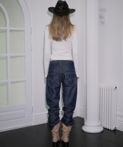 ROSEFRANTZ（ロゼフランツ）の「Side Eyelet Long Sleeve [Ivory]（Tシャツ/カットソー・レディース・アイボリー・OS）」の4枚目の写真