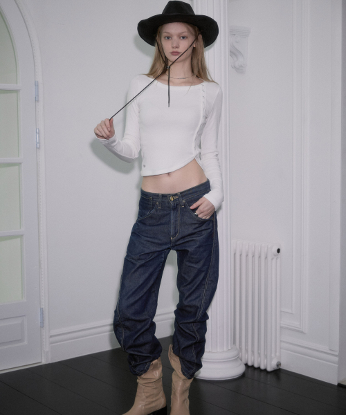 ROSEFRANTZ（ロゼフランツ）の「Side Eyelet Long Sleeve [Ivory]（Tシャツ/カットソー・レディース・アイボリー・OS）」の5枚目の写真