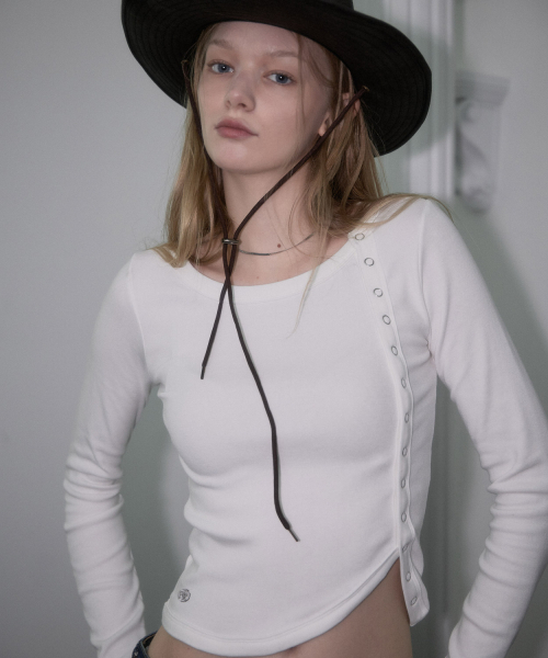 ROSEFRANTZ（ロゼフランツ）の「Side Eyelet Long Sleeve [Ivory]（Tシャツ/カットソー・レディース・アイボリー・OS）」の9枚目の写真