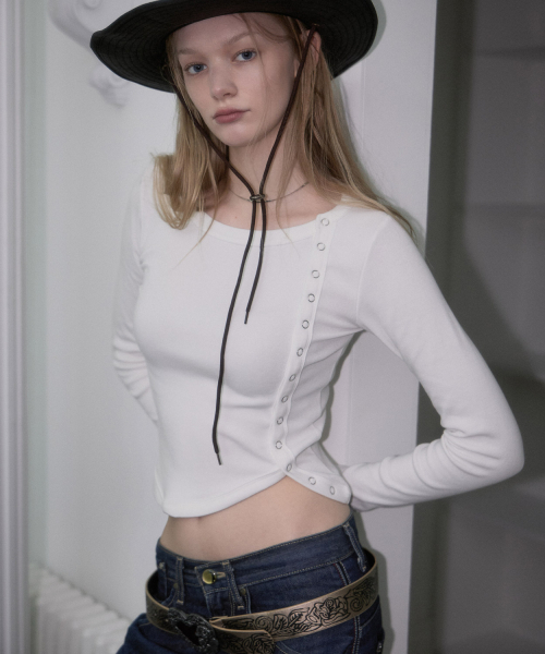 ROSEFRANTZ（ロゼフランツ）の「Side Eyelet Long Sleeve [Ivory]（Tシャツ/カットソー・レディース・アイボリー・OS）」の10枚目の写真