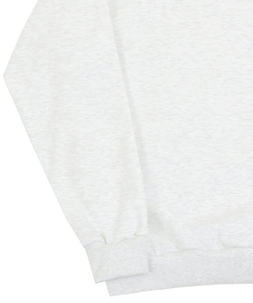 GRAVER（グレーバー）の「[UNISEX]タトゥードッグ刺繍フェリートマンツーマン_メランジホワイト（スウェット・レディース・グレー・LARGE/MEDIUM/SMALL/X-LARGE）」の5枚目の写真