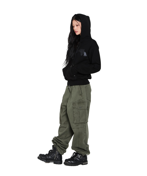 AAKAM（アーカム）の「Gun Wappen Zip-Up Hoodie (Black)（パーカー・レディース・その他・1/2）」の9枚目の写真