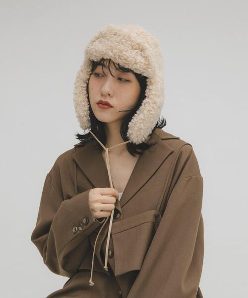 KBF(ケイビーエフ)の「ボアフライトCAP(キャップ・レディース・ベージュ/ブラック・ONE)」の2枚目の写真