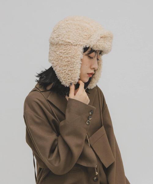 KBF(ケイビーエフ)の「ボアフライトCAP(キャップ・レディース・ベージュ/ブラック・ONE)」の4枚目の写真