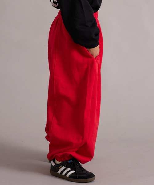 PAIRMANON STREET（ペアマノンストリート）の「裏毛 切替ボリュームスウェットパンツ【PAIRMANON STREET】（スウェットパンツ・キッズ・レッド/グレー/ブラック・100/110/120/130/140/150/160/90）」の11枚目の写真