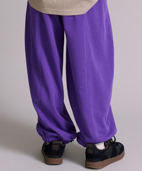 PAIRMANON STREET（ペアマノンストリート）の「裏毛 切替ボリュームスウェットパンツ【PAIRMANON STREET】（スウェットパンツ・キッズ・レッド/グレー/ブラック/パープル・100/110/120/130/140/150/160/90）」の22枚目の写真