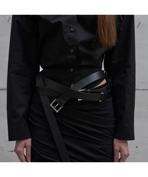 LCDC TM(エルシーディーシーティーエム)の「TWISTED-DETAIL SHIRT (BLACK)(シャツ/ブラウス・レディース・ブラック・SMALL/MEDIUM)」の6枚目の写真