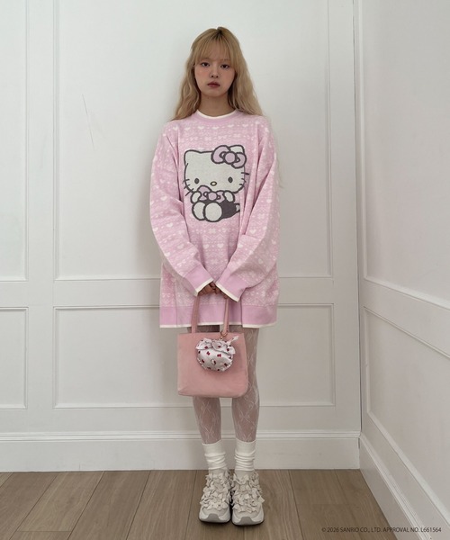 sanrio(サンリオ)の「【HELLO KITTY】BIG NORDIC KNIT(ニット/セーター・レディース・ピンク/レッド/ブルー・FREE)」の8枚目の写真