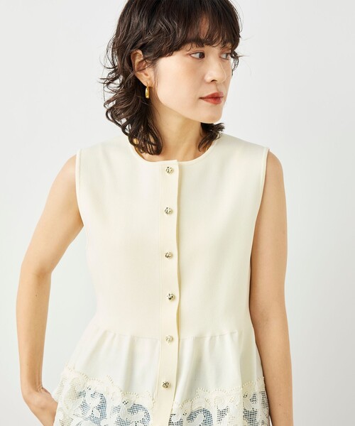 NOLLEY’S（ノーリーズ）の「《手洗い可能》レース付きペプラムベスト（ベスト・レディース・ブラック/アイボリー/ネイビー・38）」の11枚目の写真