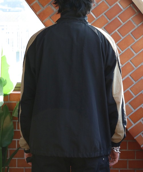 ８(eight)（エイト）の「ウェーブ切替ナイロンブルゾン（ブルゾン・メンズ・サックスブルー/ブラック/ブルー・MEDIUM/LARGE）」の19枚目の写真