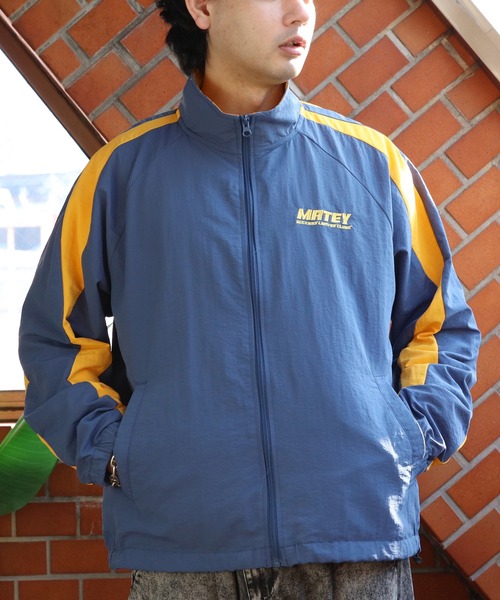 ８(eight)（エイト）の「ウェーブ切替ナイロンブルゾン（ブルゾン・メンズ・サックスブルー/ブラック/ブルー・MEDIUM/LARGE）」の9枚目の写真