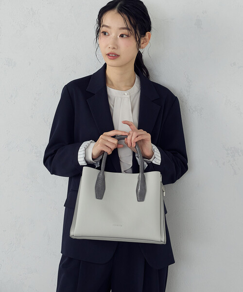 MONO COMME CA(モノコムサ)の「型押しハンドルバッグ(ハンドバッグ・レディース・ベージュ/ブラック/グレー・FREE)」の12枚目の写真