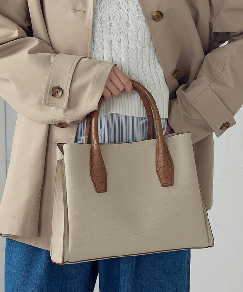 MONO COMME CA(モノコムサ)の「型押しハンドルバッグ(ハンドバッグ・レディース・ベージュ/ブラック/グレー・FREE)」の19枚目の写真