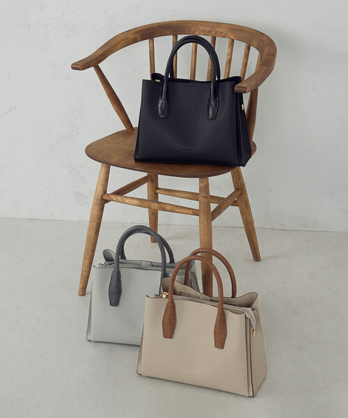 MONO COMME CA(モノコムサ)の「型押しハンドルバッグ(ハンドバッグ・レディース・ベージュ/ブラック/グレー・FREE)」の21枚目の写真