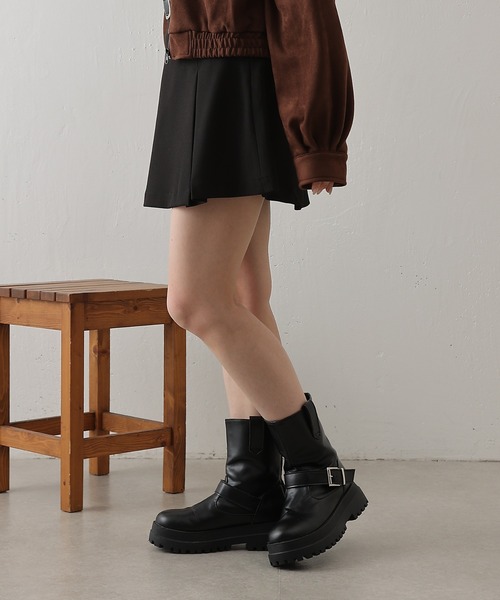 COLONY 2139（コロニートゥーワンスリーナイン）の「ミニプリーツスカート（スカート・レディース・ブラック/グレー・SMALL/MEDIUM）」の21枚目の写真