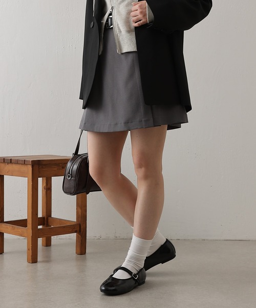 COLONY 2139（コロニートゥーワンスリーナイン）の「ミニプリーツスカート（スカート・レディース・ブラック/グレー・SMALL/MEDIUM）」の7枚目の写真