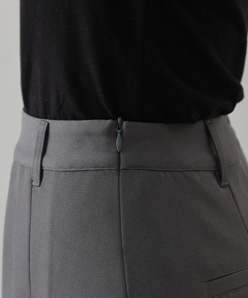 COLONY 2139（コロニートゥーワンスリーナイン）の「ミニプリーツスカート（スカート・レディース・ブラック/グレー・SMALL/MEDIUM）」の18枚目の写真