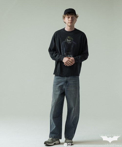 SLICK(スリック)の「【SLICK/スリック】SLICK / THE JOKER Printed T-shirt/ザ ジョーカー パウダー加工プリントTシャツ /オーバーサイズ シルエット/ ビンテージ(Tシャツ/カットソー・メンズ・ブラック系その他/ブラック系その他3/ブラック系その他5/ブラック系その他2/ブラック系その他4・2/3/1)」の10枚目の写真