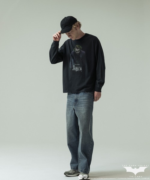 SLICK(スリック)の「【SLICK/スリック】SLICK / THE JOKER Printed T-shirt/ザ ジョーカー パウダー加工プリントTシャツ /オーバーサイズ シルエット/ ビンテージ(Tシャツ/カットソー・メンズ・ブラック系その他/ブラック系その他3/ブラック系その他5/ブラック系その他2/ブラック系その他4・2/3/1)」の11枚目の写真