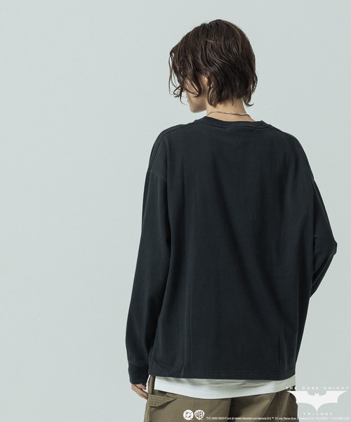 SLICK(スリック)の「【SLICK/スリック】SLICK / THE JOKER Printed T-shirt/ザ ジョーカー パウダー加工プリントTシャツ /オーバーサイズ シルエット/ ビンテージ(Tシャツ/カットソー・メンズ・ブラック系その他/ブラック系その他3/ブラック系その他5/ブラック系その他2/ブラック系その他4・2/3/1)」の19枚目の写真